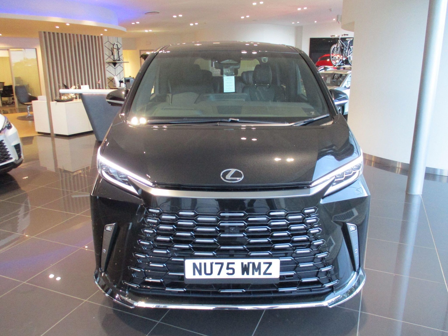 Used Lexus LM 2025 for sale - 76294858: Photo 10
