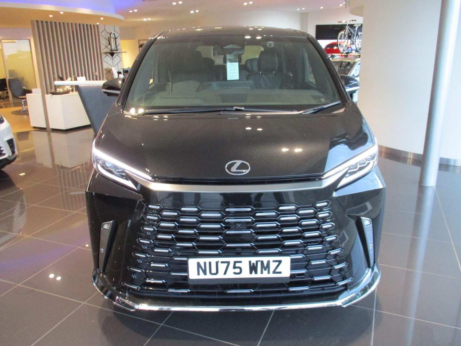 Used Lexus LM 2025 for sale - 76294858: Photo 11