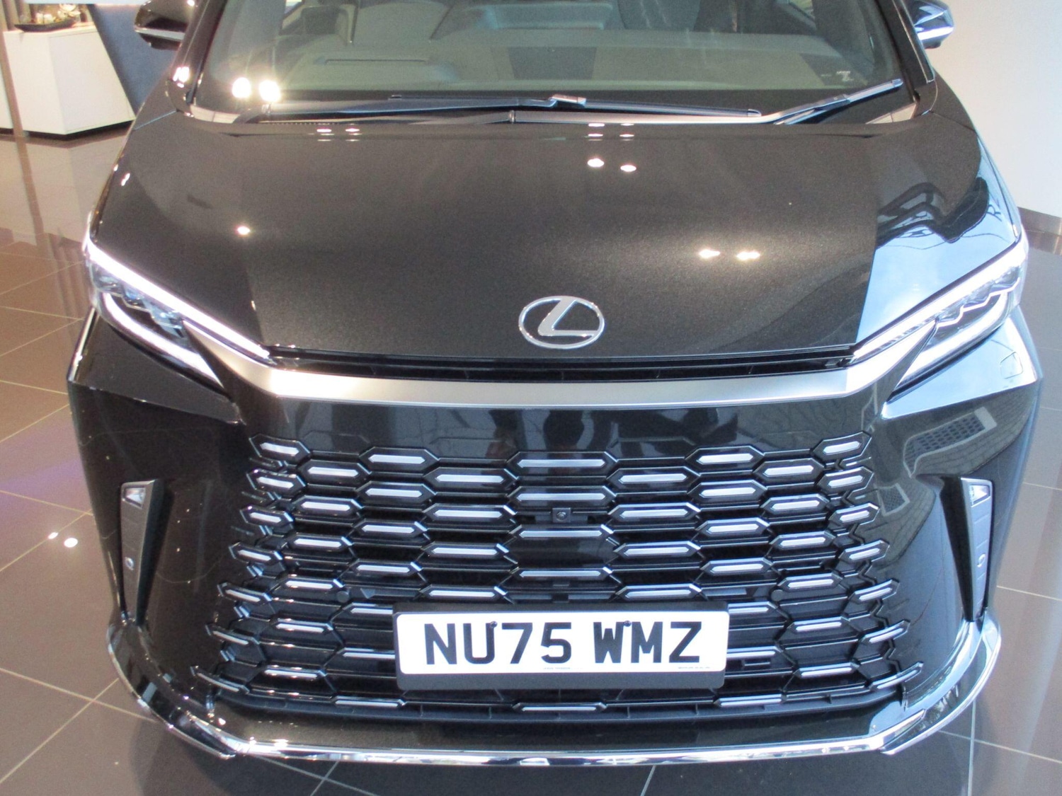 Used Lexus LM 2025 for sale - 76294858: Photo 13