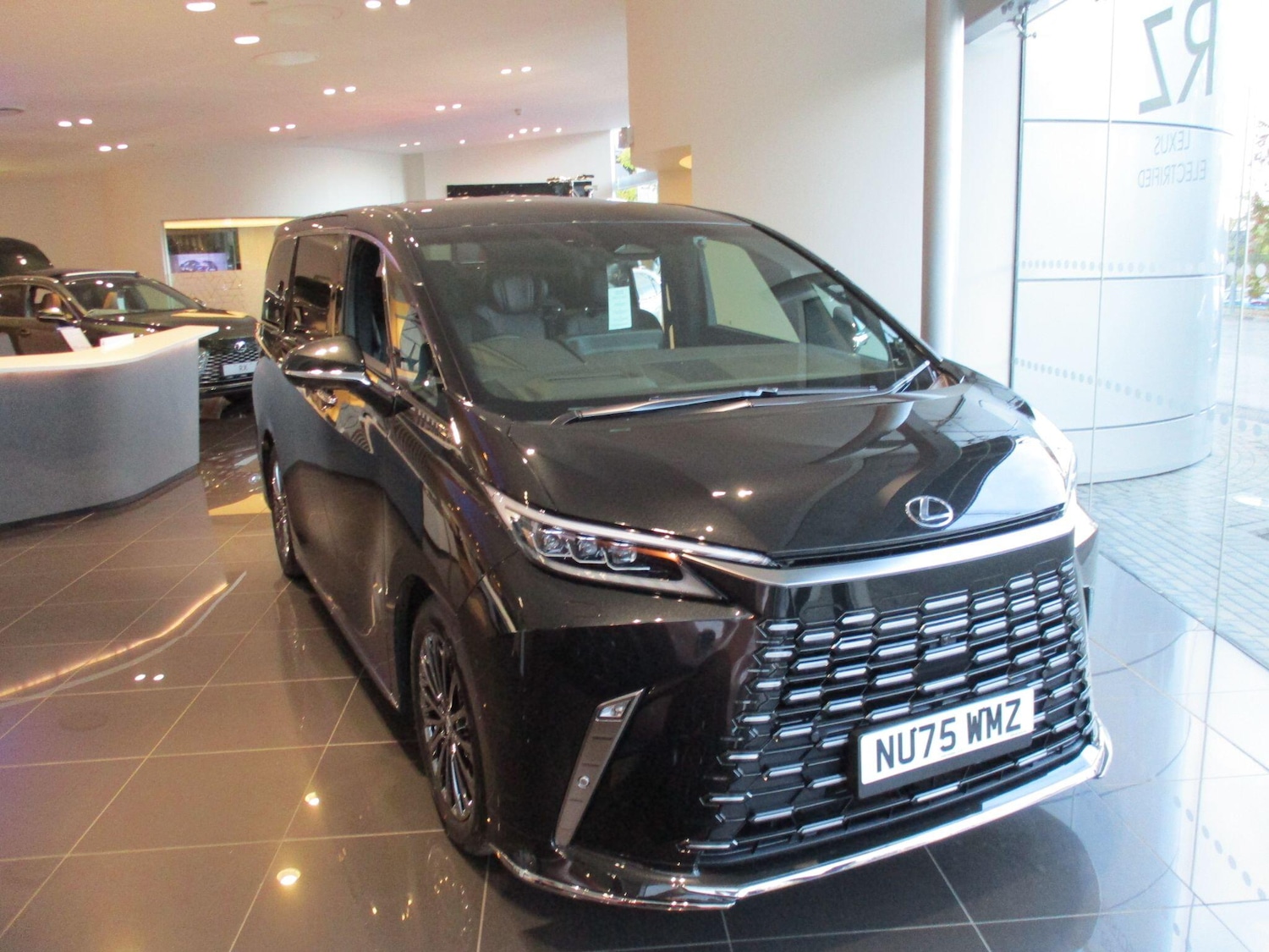 Used Lexus LM 2025 for sale - 76294858: Photo 22