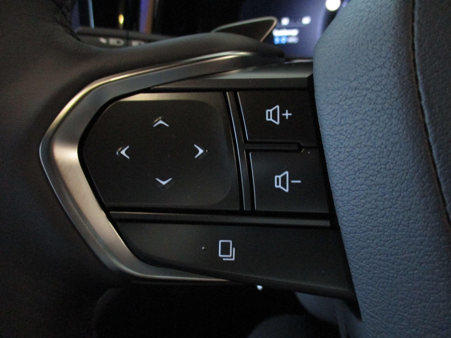 Used Lexus LM 2025 for sale - 76294858: Photo 44