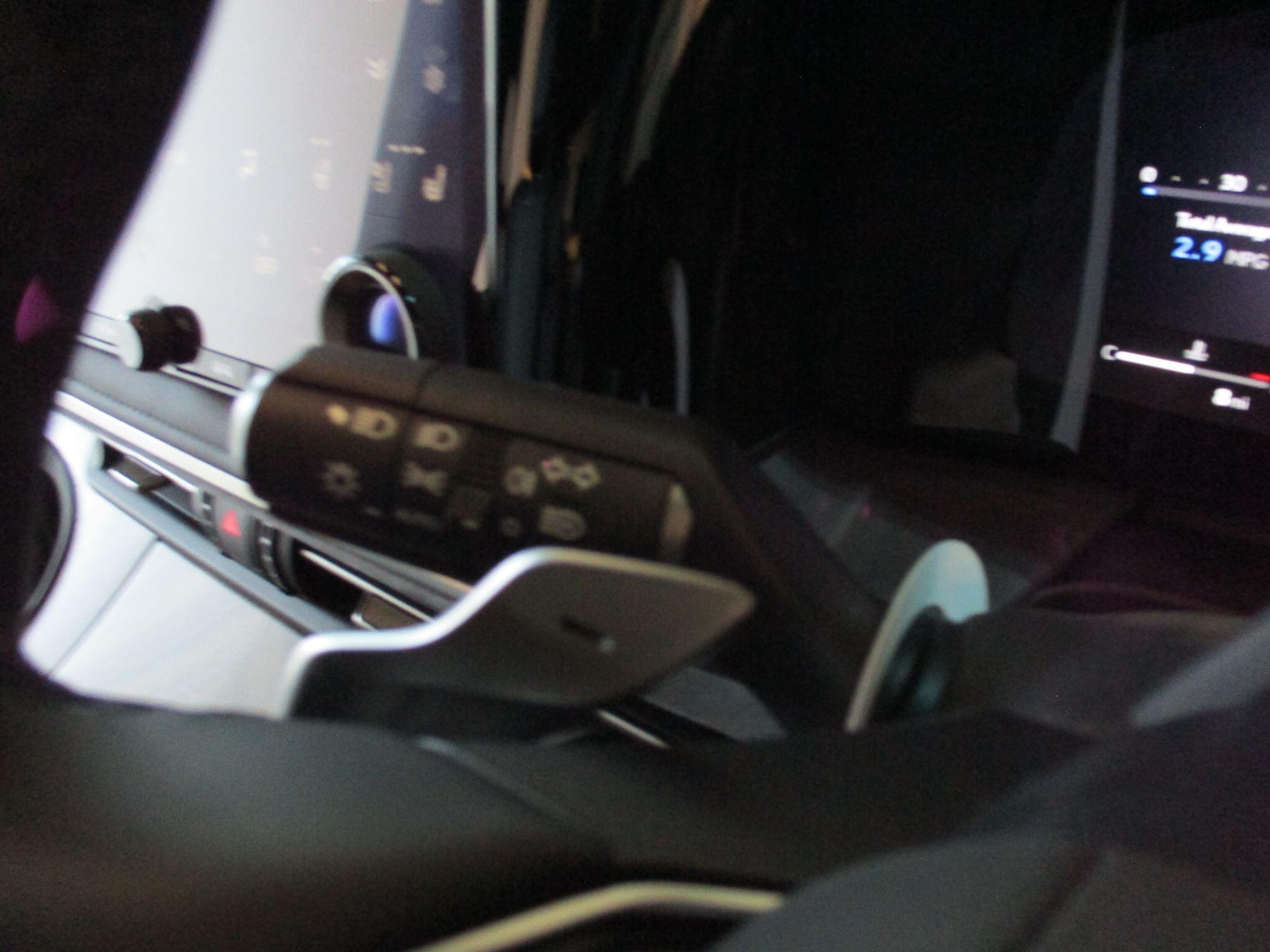 Used Lexus LM 2025 for sale - 76294858: Photo 48