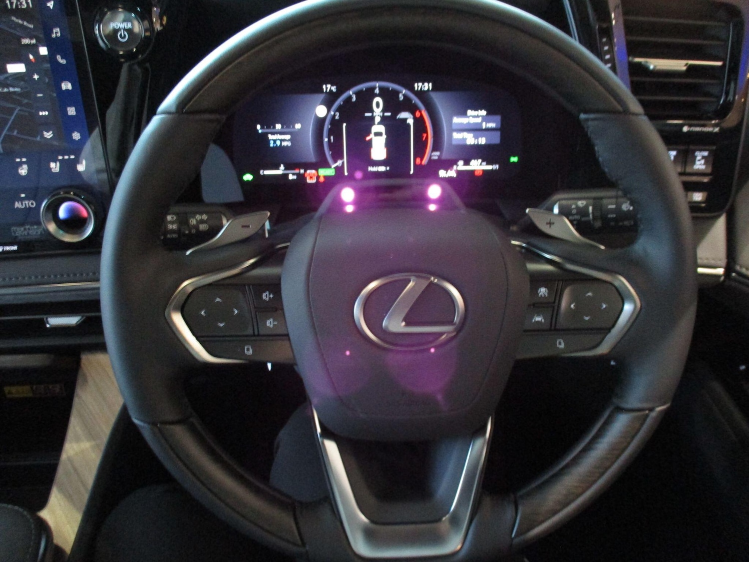 Used Lexus LM 2025 for sale - 76294858: Photo 54