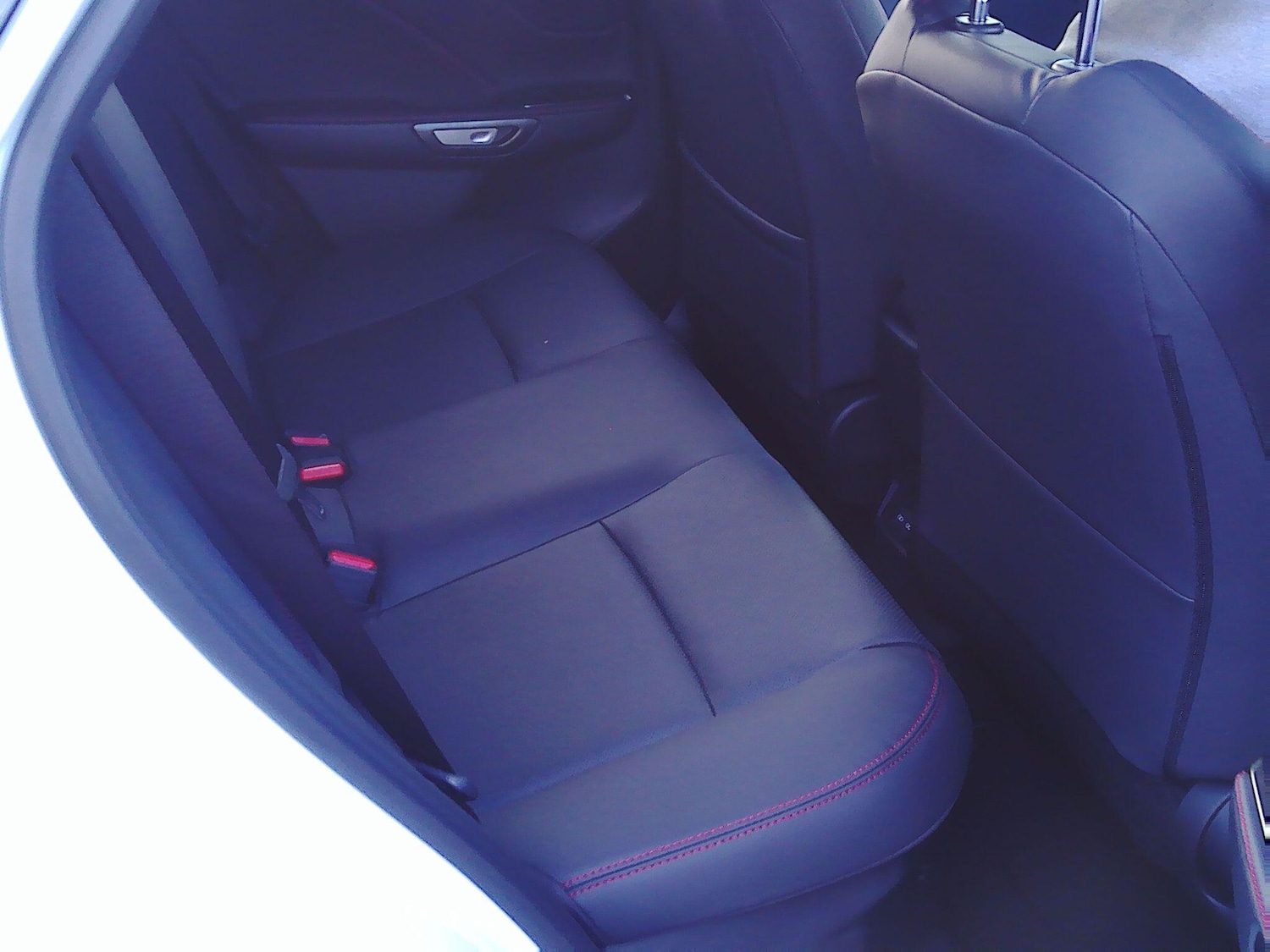 Used Lexus LBX 2025 for sale - 76408426: Photo 27