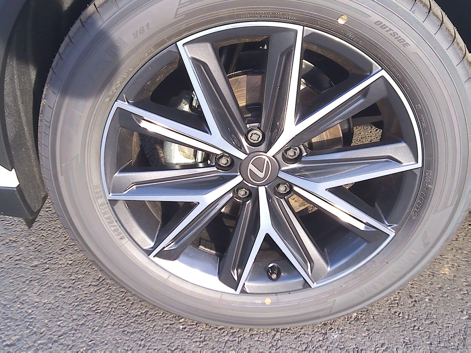 Used Lexus LBX 2025 for sale - 76408426: Photo 45