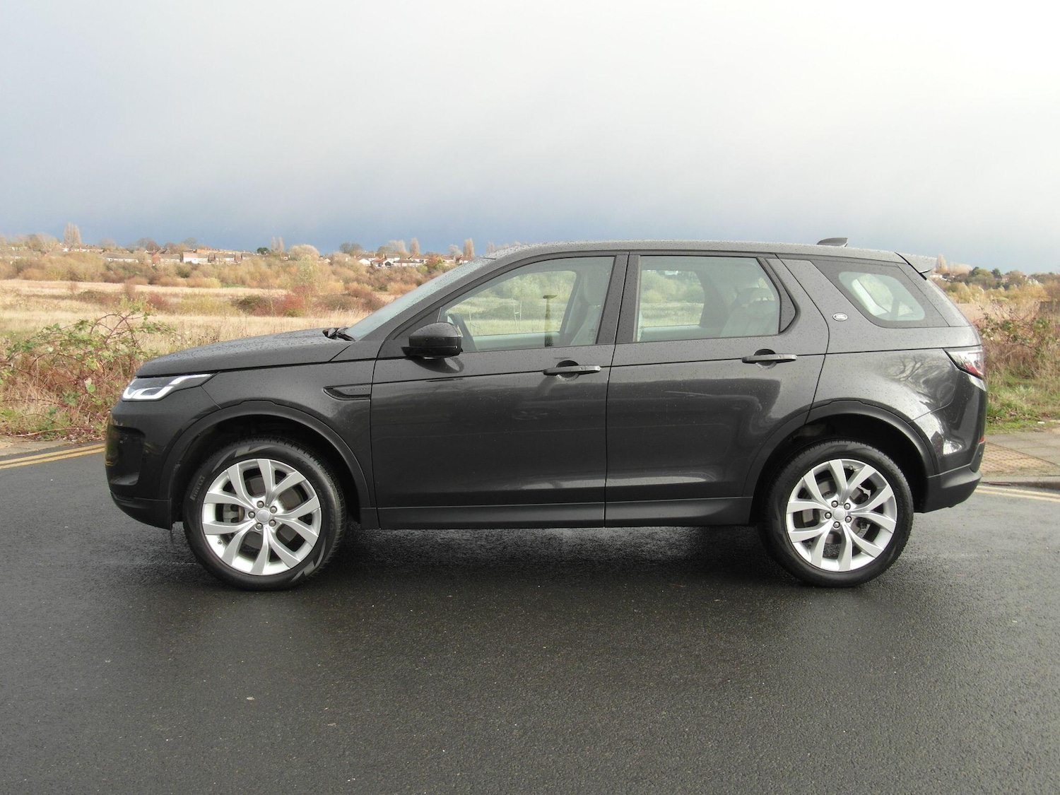 Used Land Rover Discovery Sport 2020 for sale - 76645306: Photo 13