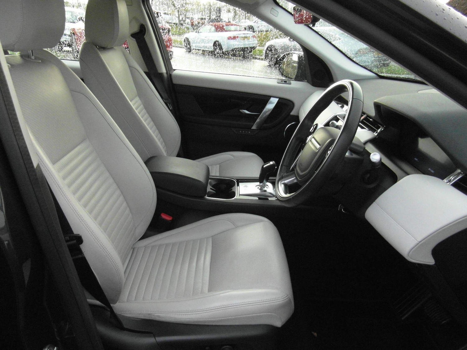 Used Land Rover Discovery Sport 2020 for sale - 76645306: Photo 22