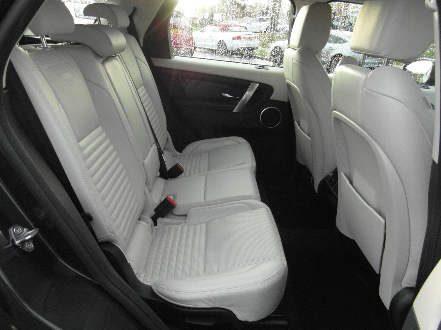 Used Land Rover Discovery Sport 2020 for sale - 76645306: Photo 23