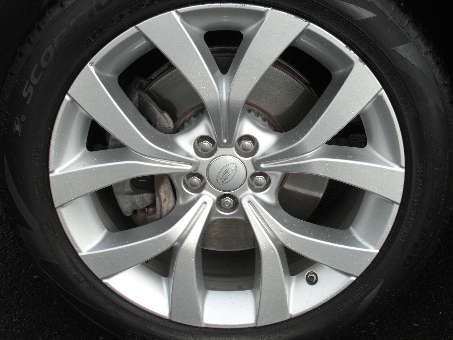 Used Land Rover Discovery Sport 2020 for sale - 76645306: Photo 29