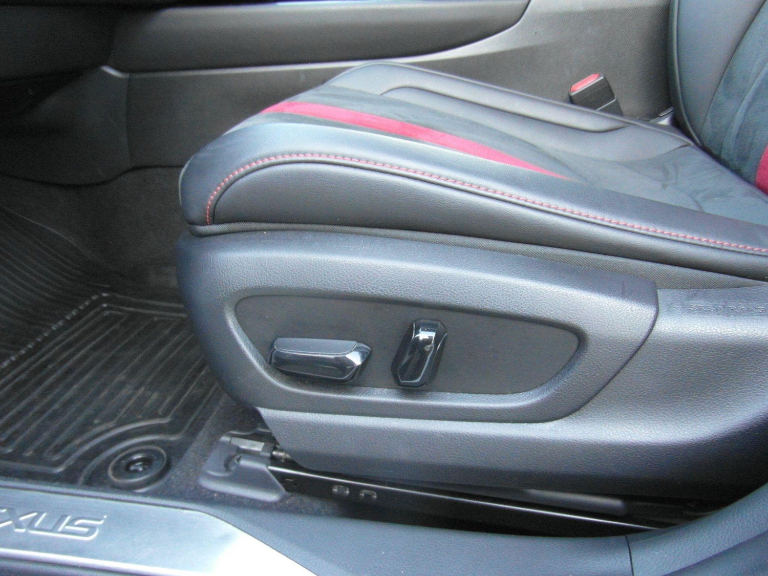 Used Lexus UX 2020 for sale - 77799047: Photo 38