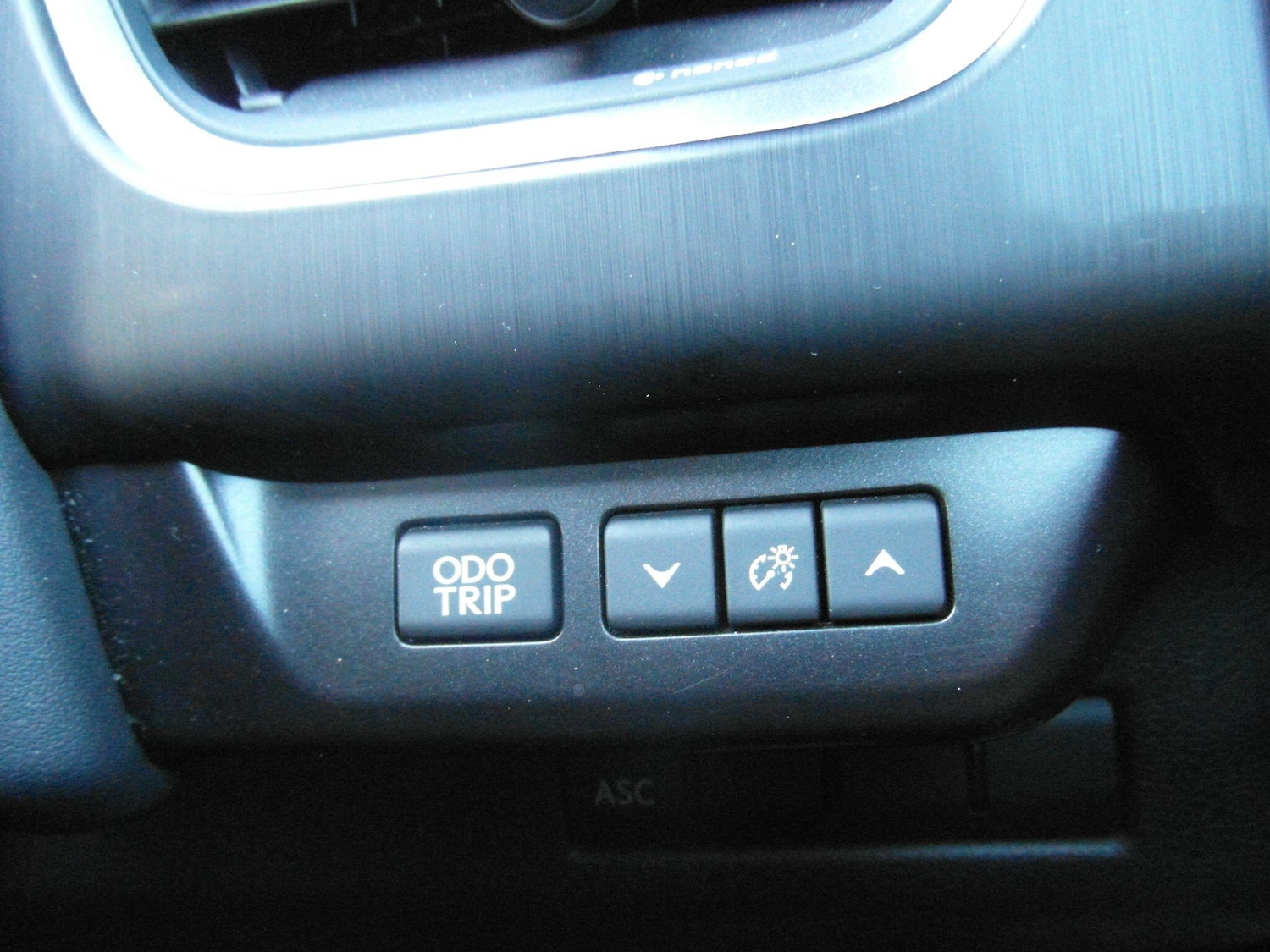 Used Lexus UX 2020 for sale - 77799047: Photo 40