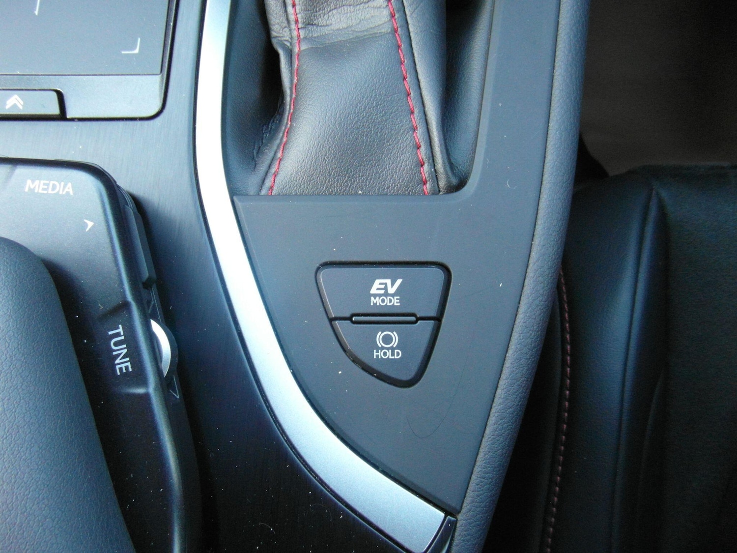 Used Lexus UX 2020 for sale - 77799047: Photo 47