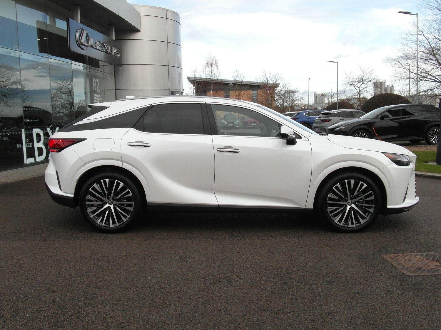 Used Lexus RX 2024 for sale - 77523688: Photo 31