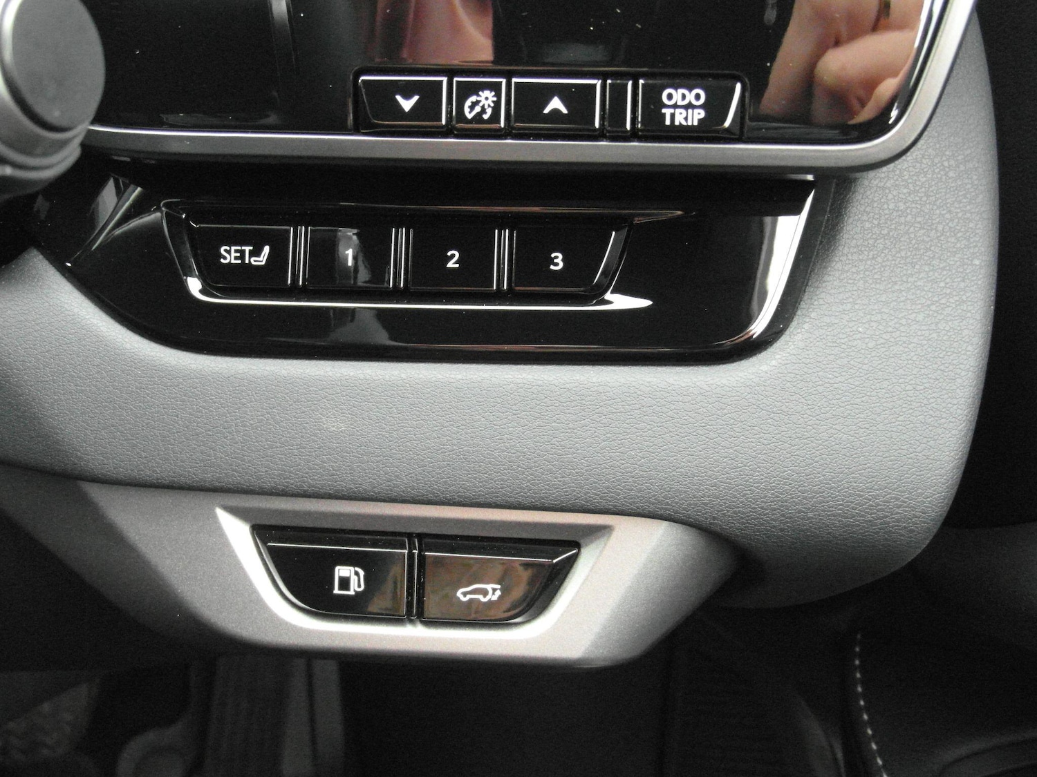 Used Lexus RX 2024 for sale - 77523688: Photo 45