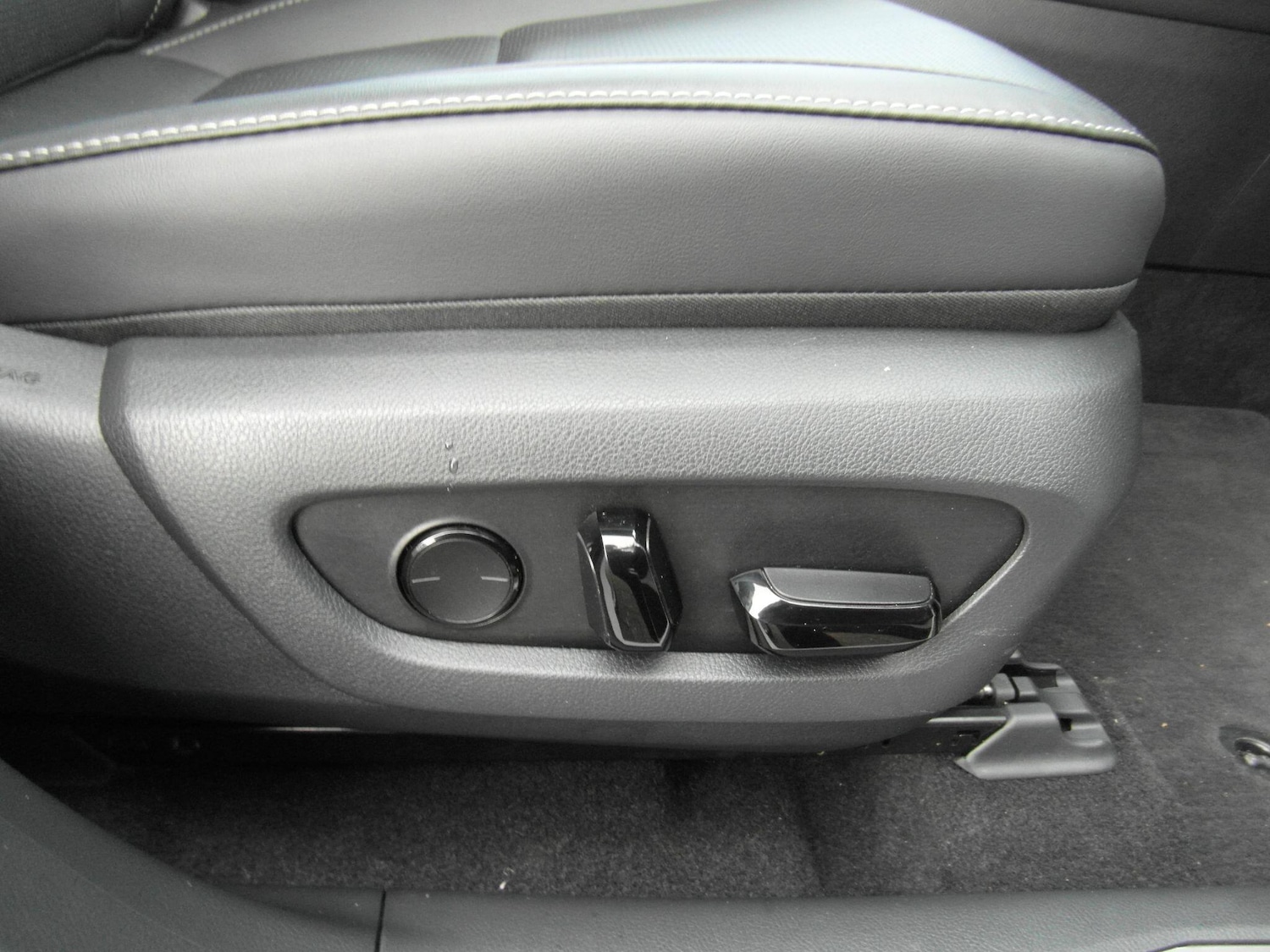 Used Lexus RX 2024 for sale - 77523688: Photo 51