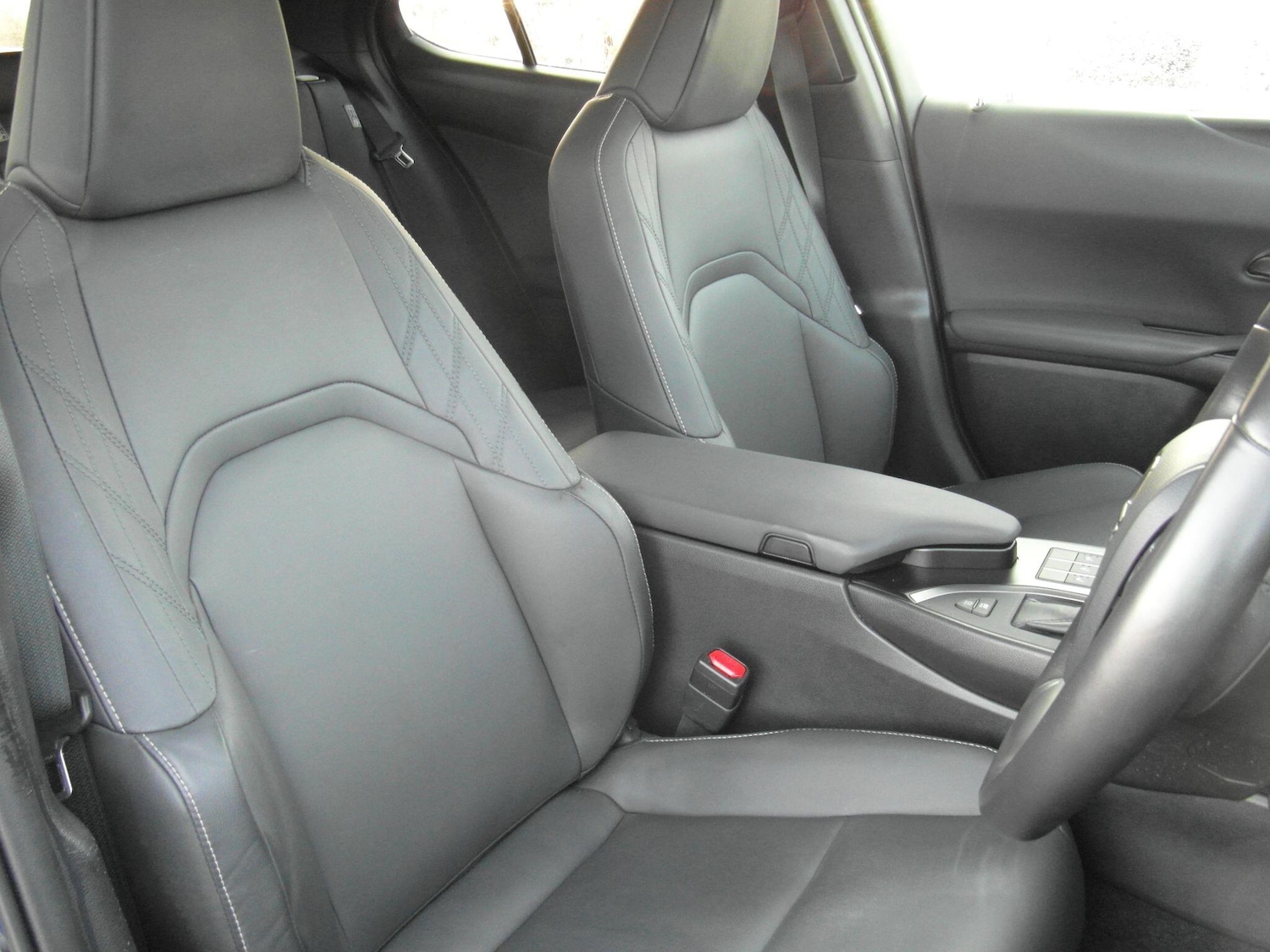 Used Lexus UX 2023 for sale - 77098054: Photo 19