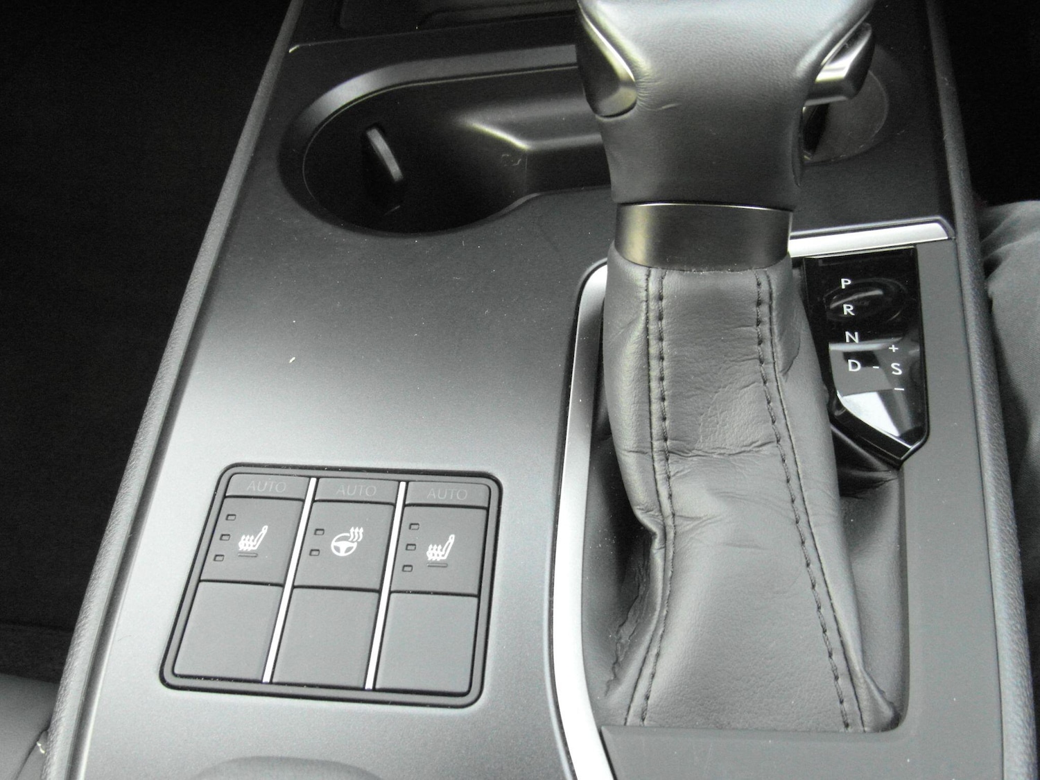 Used Lexus UX 2023 for sale - 77098054: Photo 21