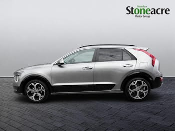 Used Kia Niro 2024 for sale - 79622057: Photo