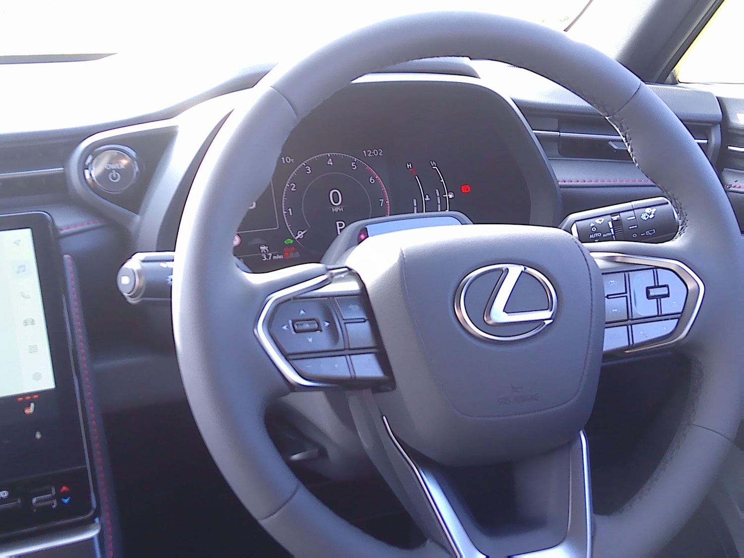 Used Lexus LBX 2025 for sale - 76802133: Photo 44