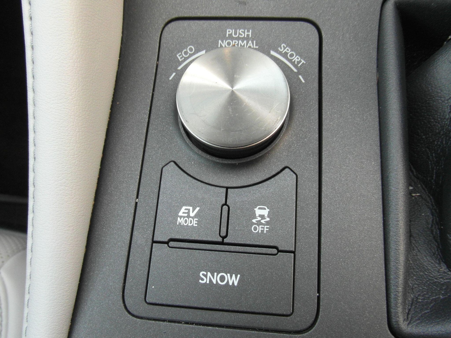 Used Lexus RC 2016 for sale - 76592035: Photo 32