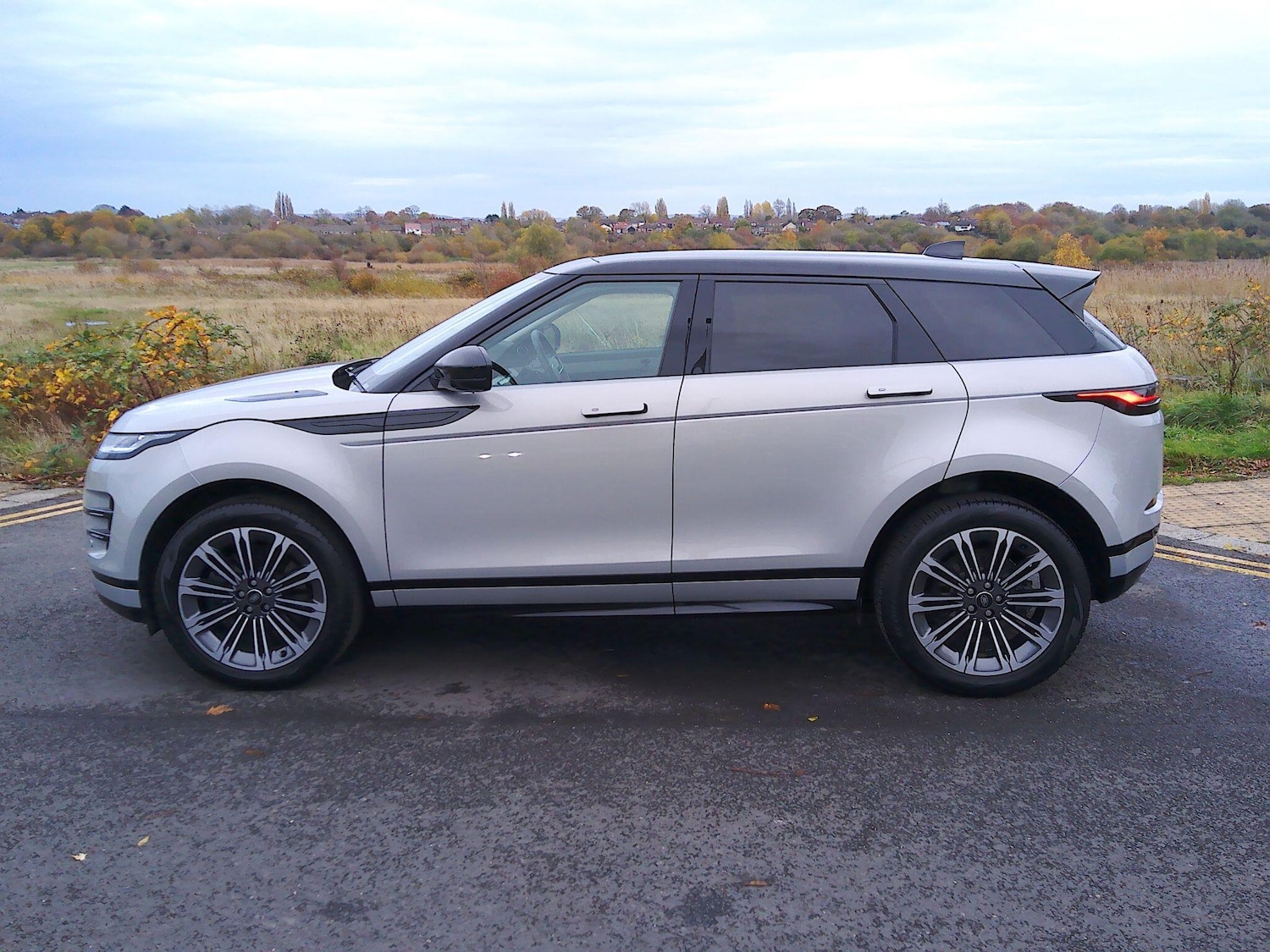 Used Land Rover Range Rover Evoque 2024 for sale - 76498958: Photo 18