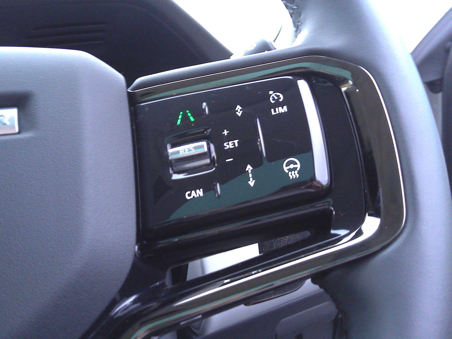 Used Land Rover Range Rover Evoque 2024 for sale - 76498958: Photo 39