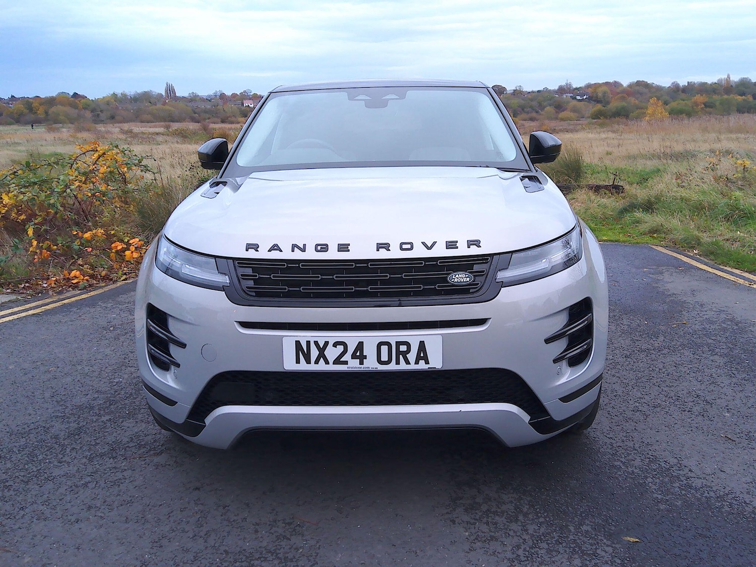 Used Land Rover Range Rover Evoque 2024 for sale - 76498958: Photo 4