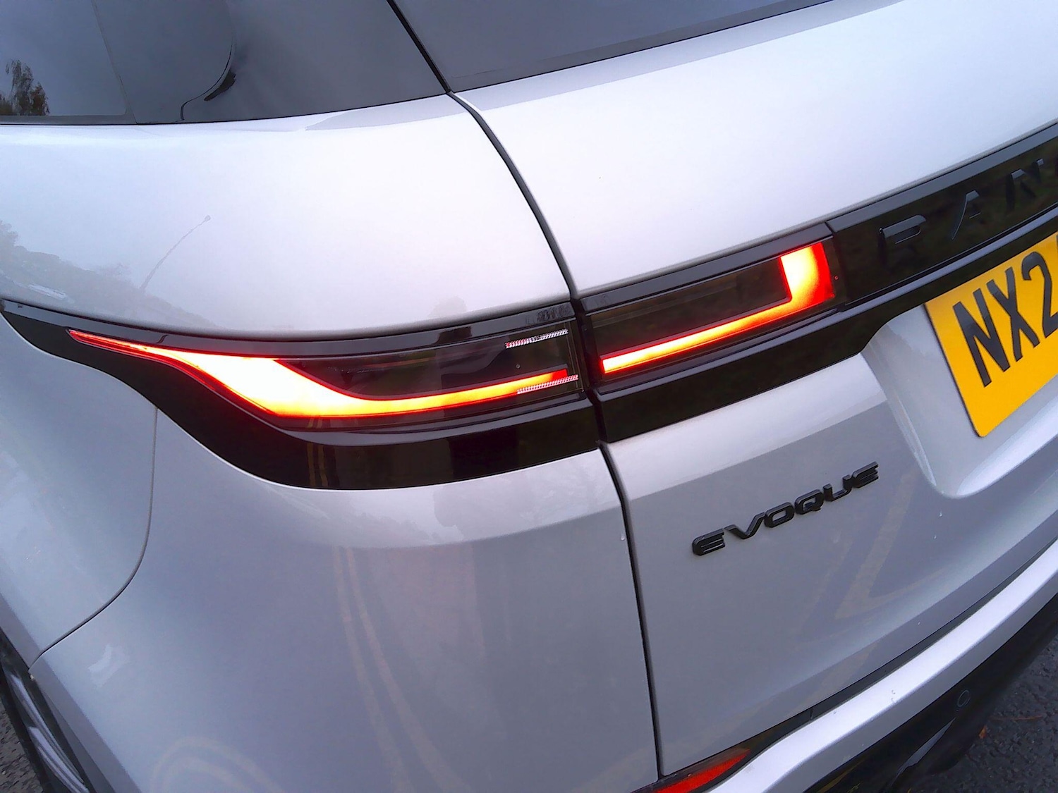 Used Land Rover Range Rover Evoque 2024 for sale - 76498958: Photo 76