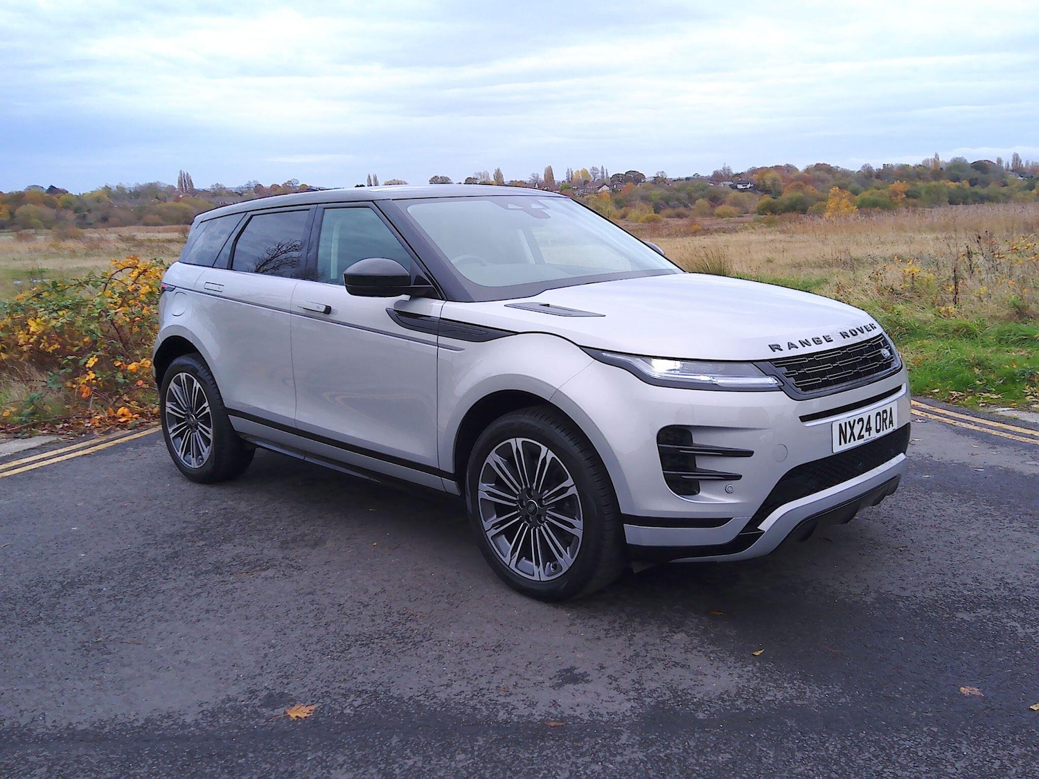 Used Land Rover Range Rover Evoque 2024 for sale - 76498958: Photo 8