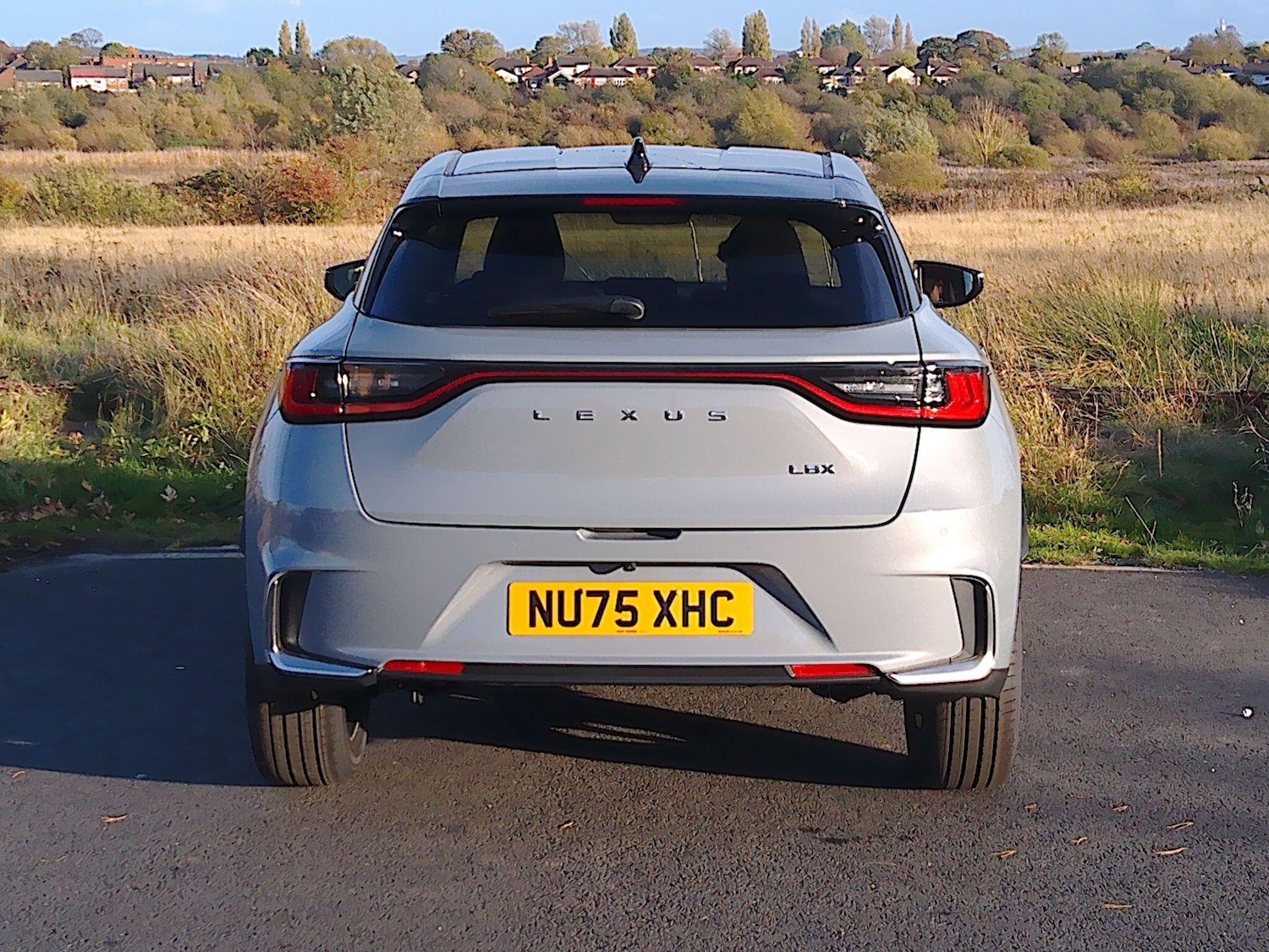 Used Lexus LBX for sale - 76408637: Photo 15