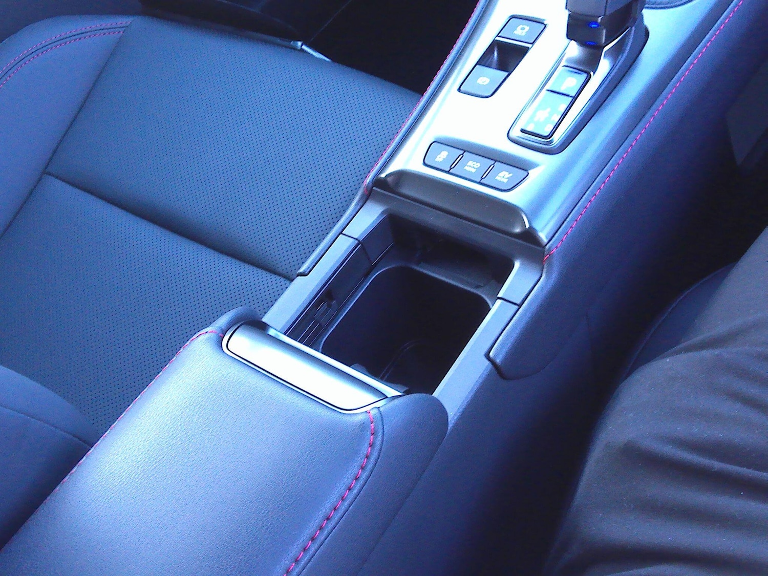 Used Lexus LBX for sale - 76408637: Photo 19