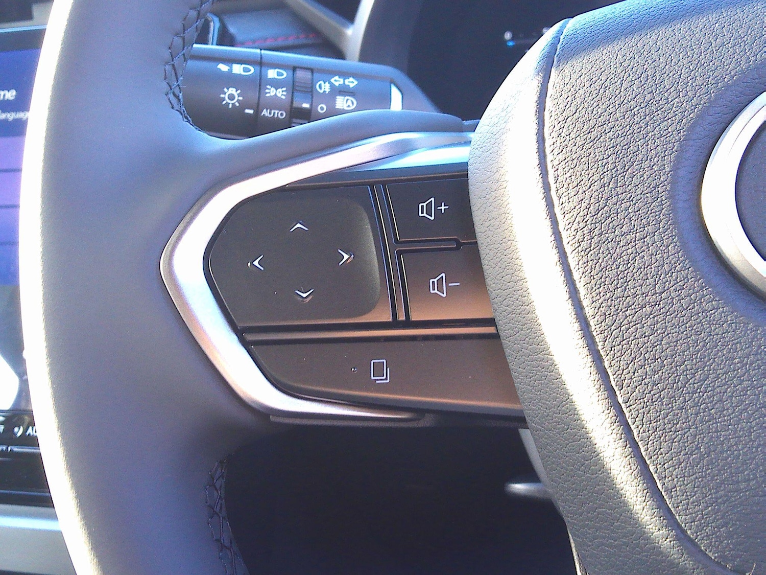 Used Lexus LBX for sale - 76408637: Photo 27