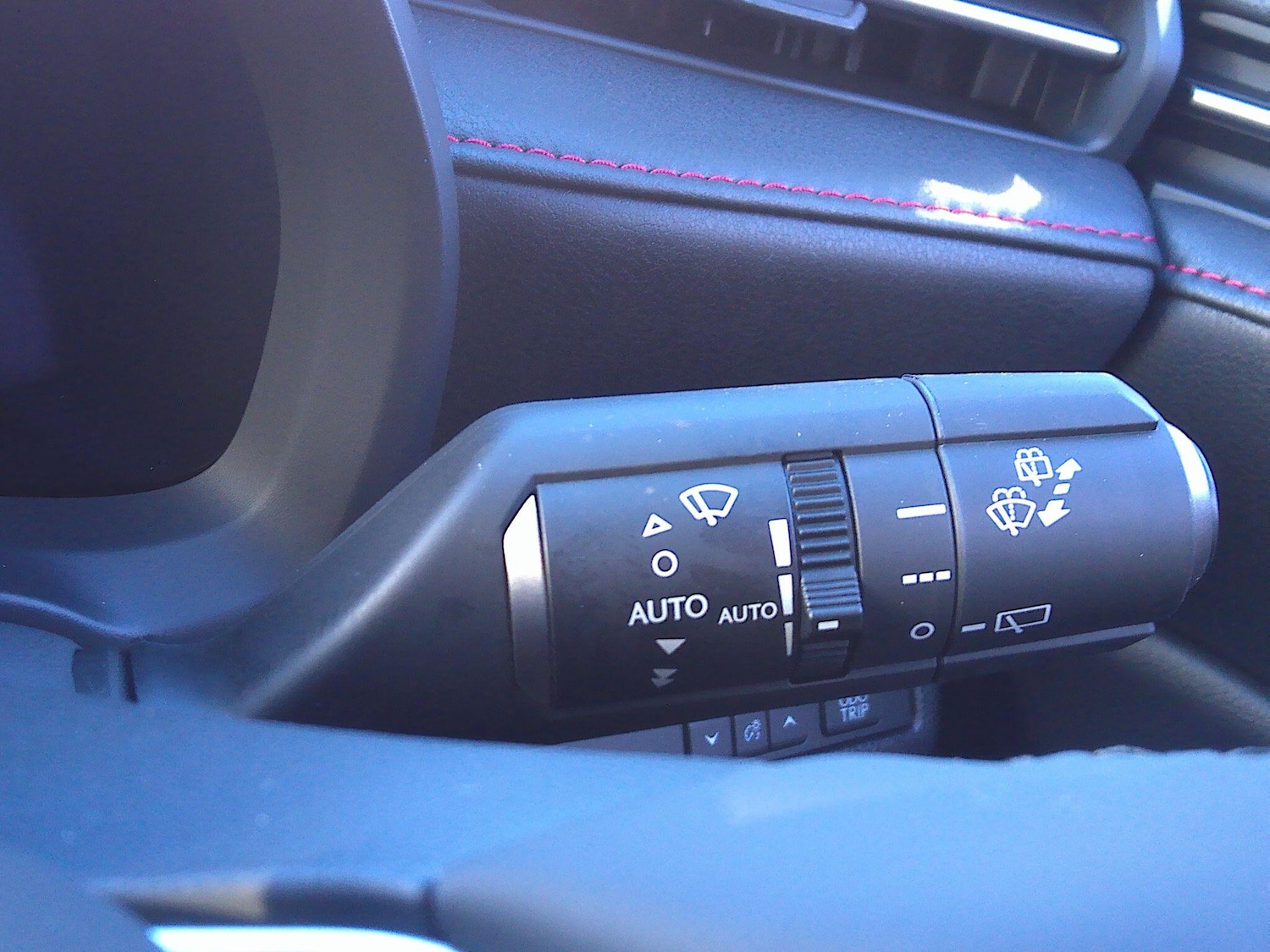 Used Lexus LBX for sale - 76408637: Photo 29