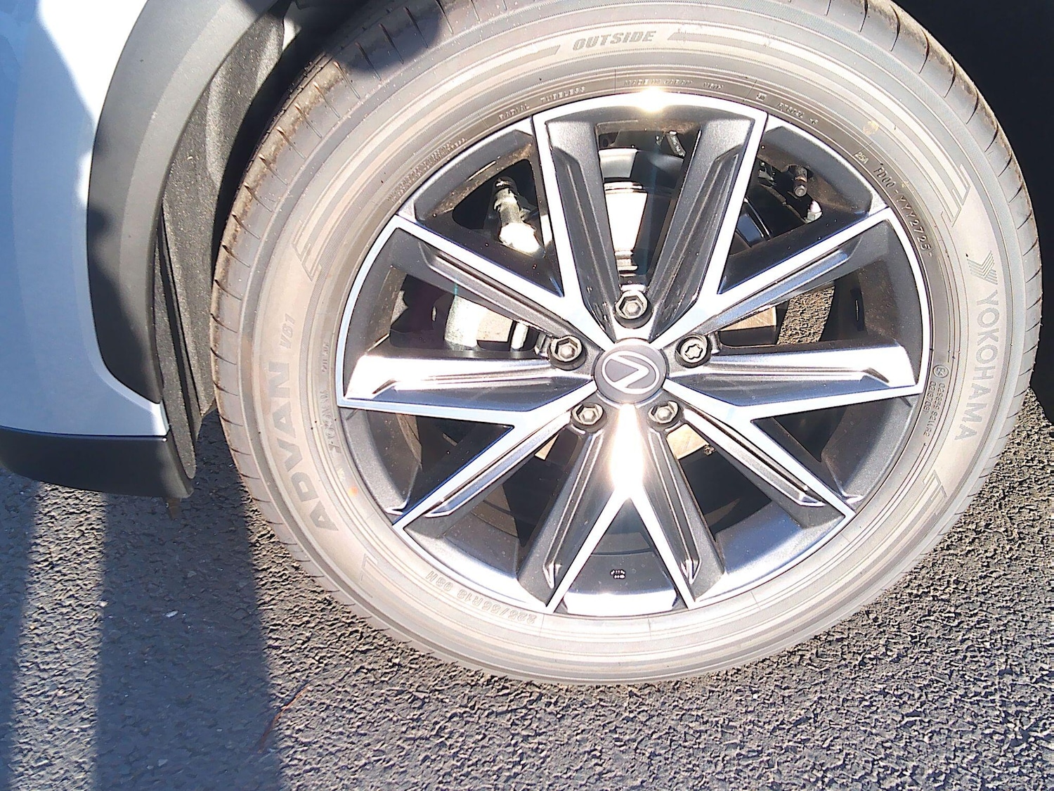 Used Lexus LBX for sale - 76408637: Photo 40