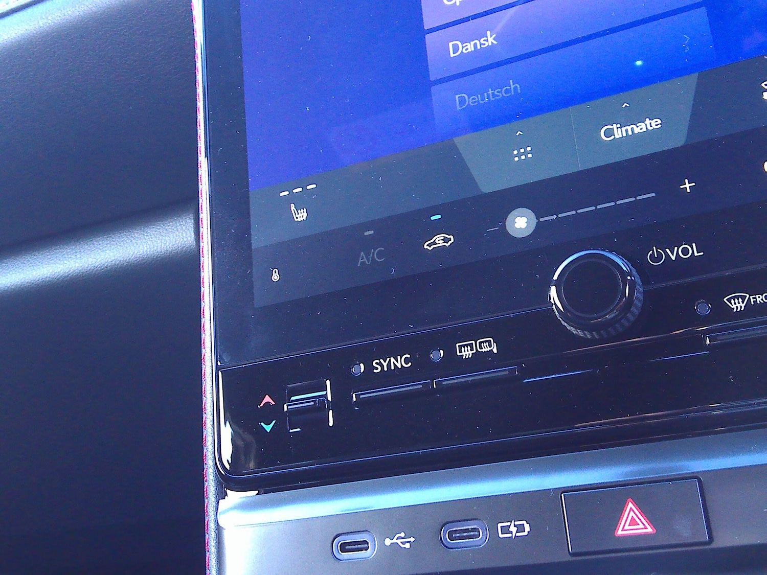 Used Lexus LBX for sale - 76408637: Photo 54