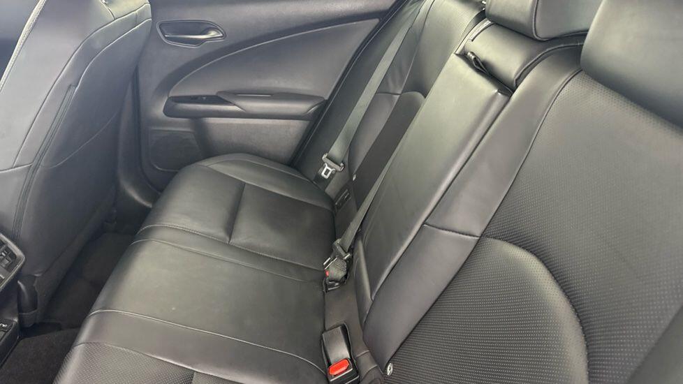 Used Lexus UX 2021 for sale - 76606910: Photo 22