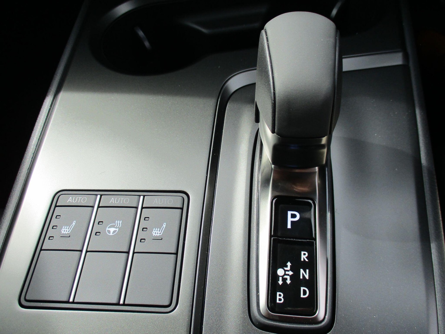 Used Lexus UX 2025 for sale - 76251414: Photo 26