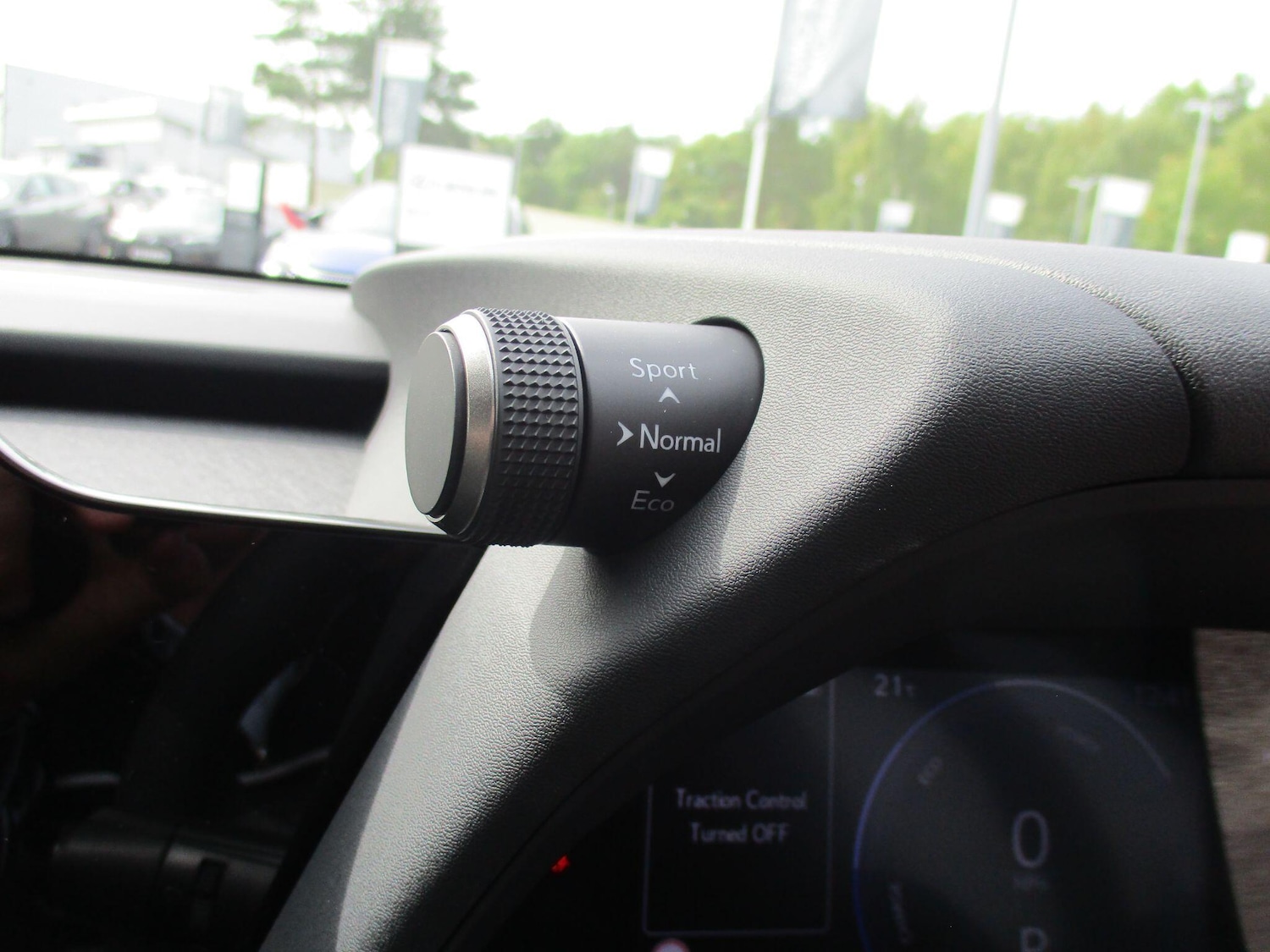 Used Lexus UX 2025 for sale - 76251414: Photo 54