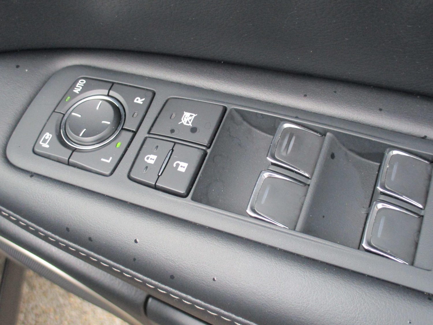 Used Lexus RX 2021 for sale - 76592564: Photo 19