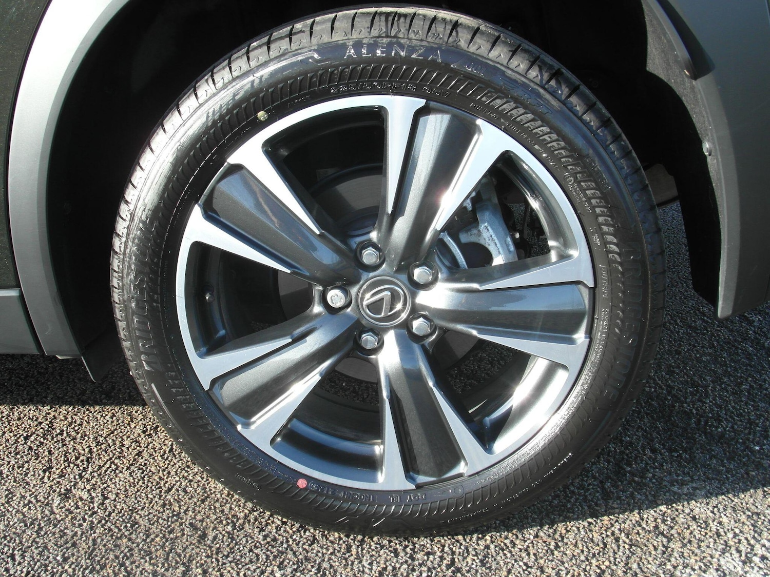 Used Lexus UX 2025 for sale - 76802158: Photo 40