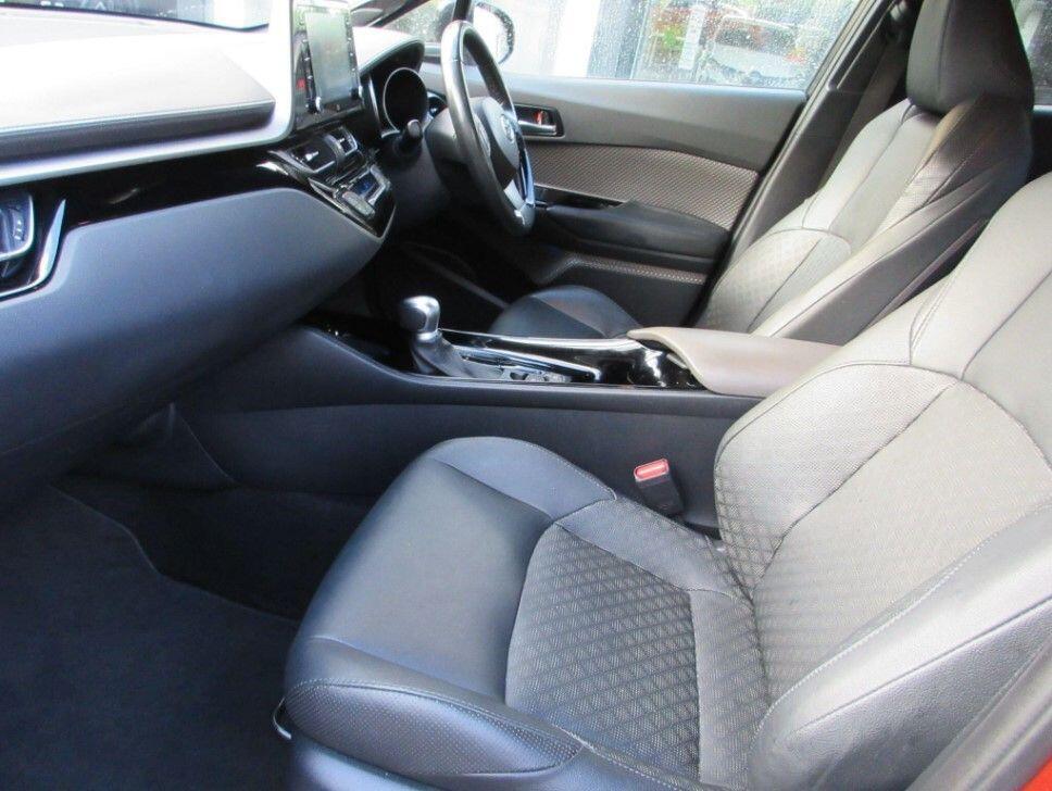 Used Toyota C-HR 2020 for sale - 76409322: Photo 15