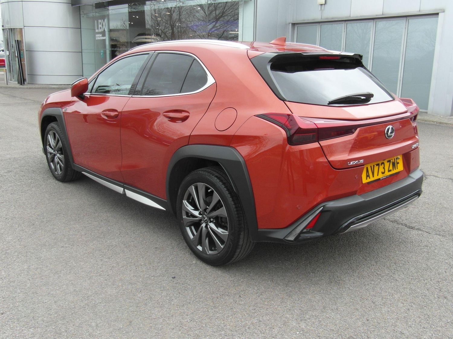 Used Lexus UX 2023 for sale - 77909313: Photo 6