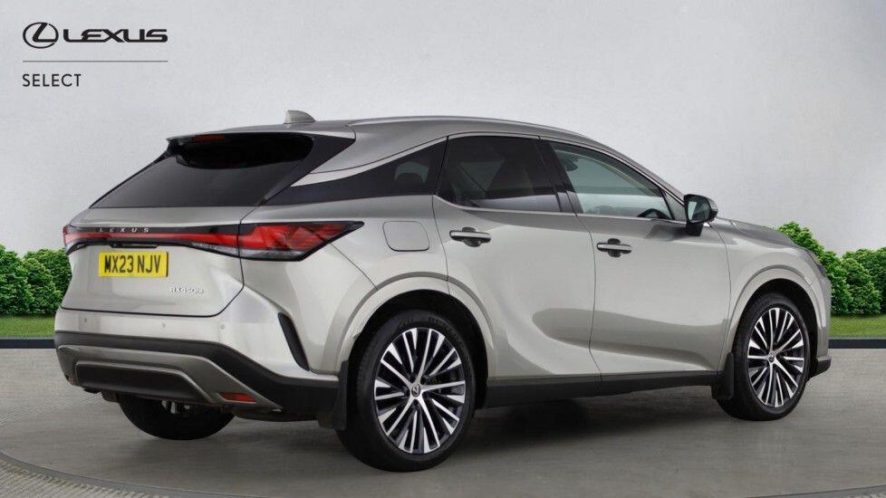 Used Lexus RX 2023 for sale - 77705436: Photo 10