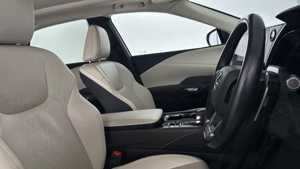 Used Lexus RX 2023 for sale - 77705436: Photo 11