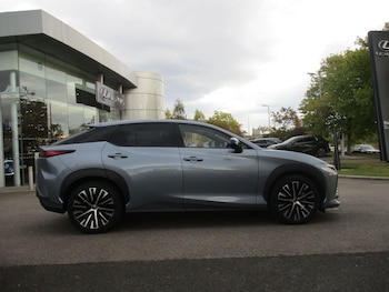 Used Lexus RZ 2024 for sale - 76122410: Photo