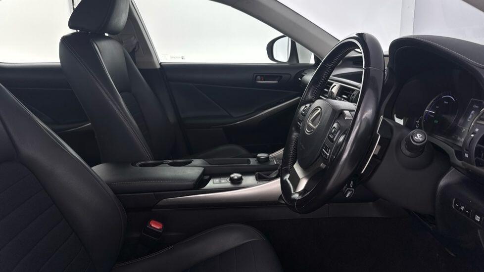 Used Lexus IS 2017 for sale - 77925406: Photo 12