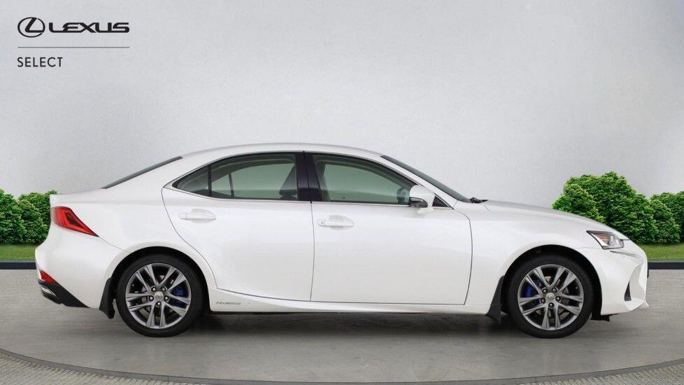 Used Lexus IS 2017 for sale - 77925406: Photo 9
