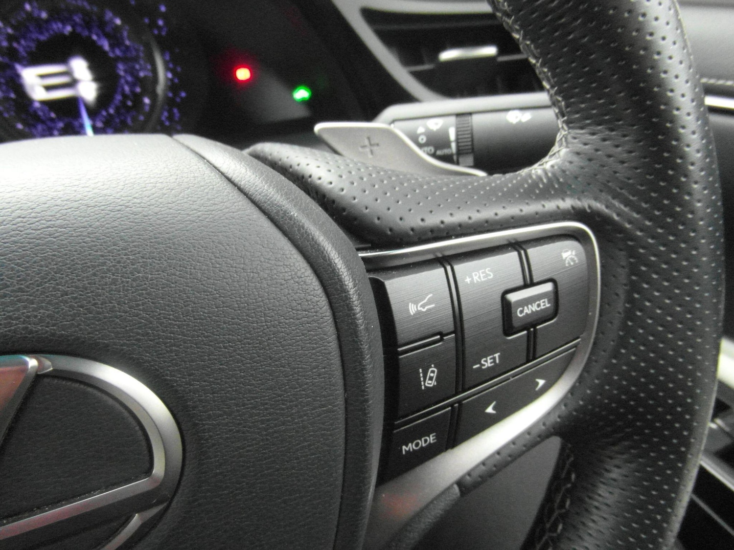 Used Lexus ES for sale - 77957844: Photo 33