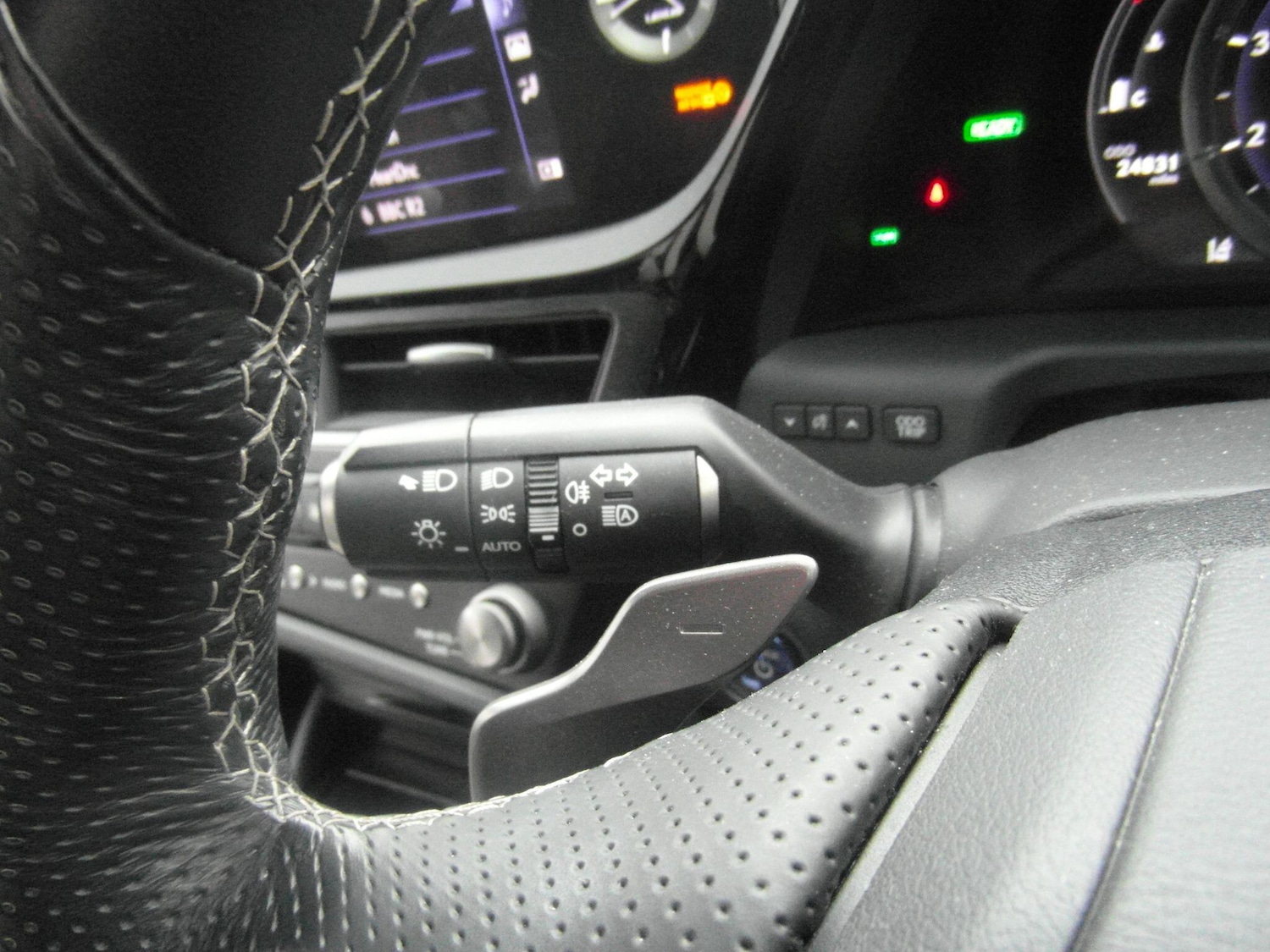 Used Lexus ES for sale - 77957844: Photo 35