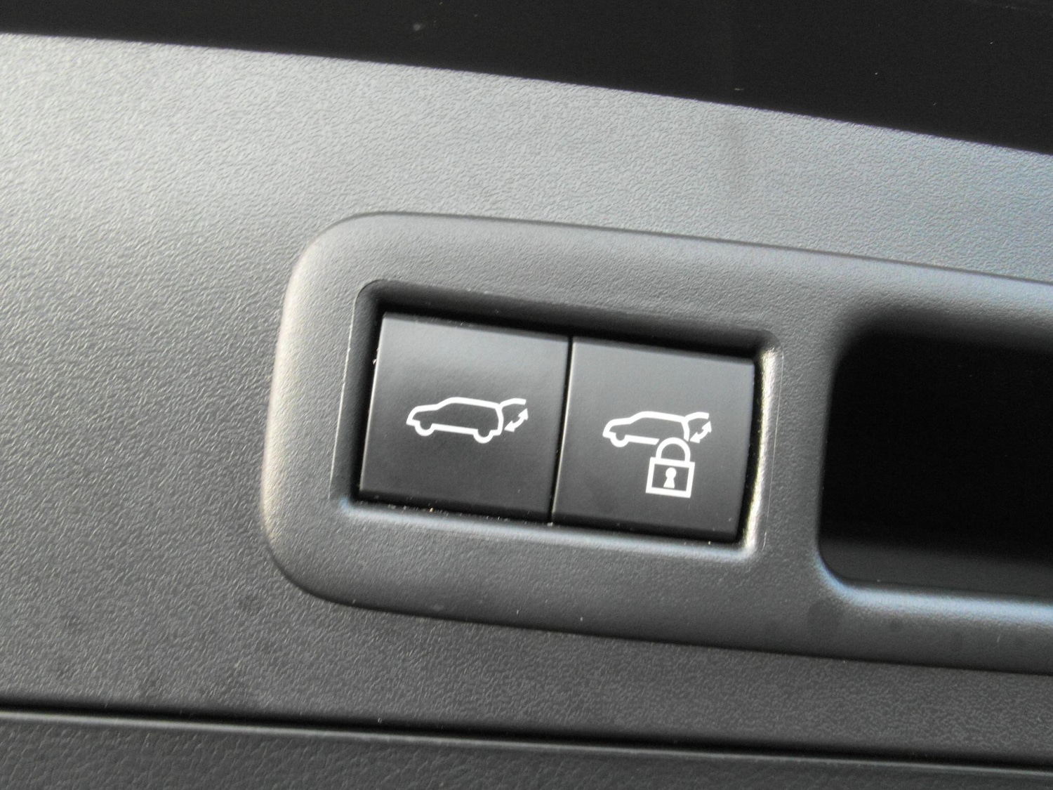 Used Lexus UX 2024 for sale - 76765790: Photo 15